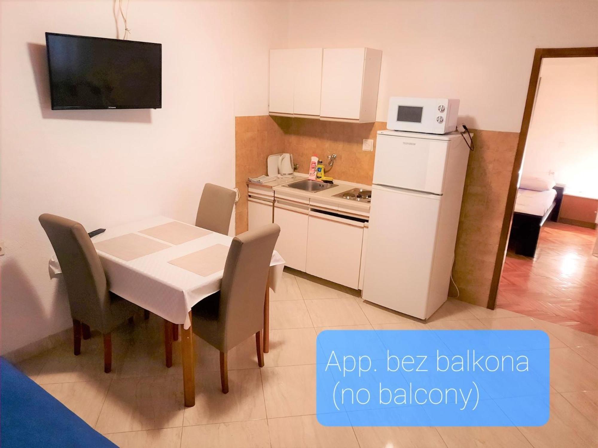 Apartmani R&B Radalj Makarska Buitenkant foto