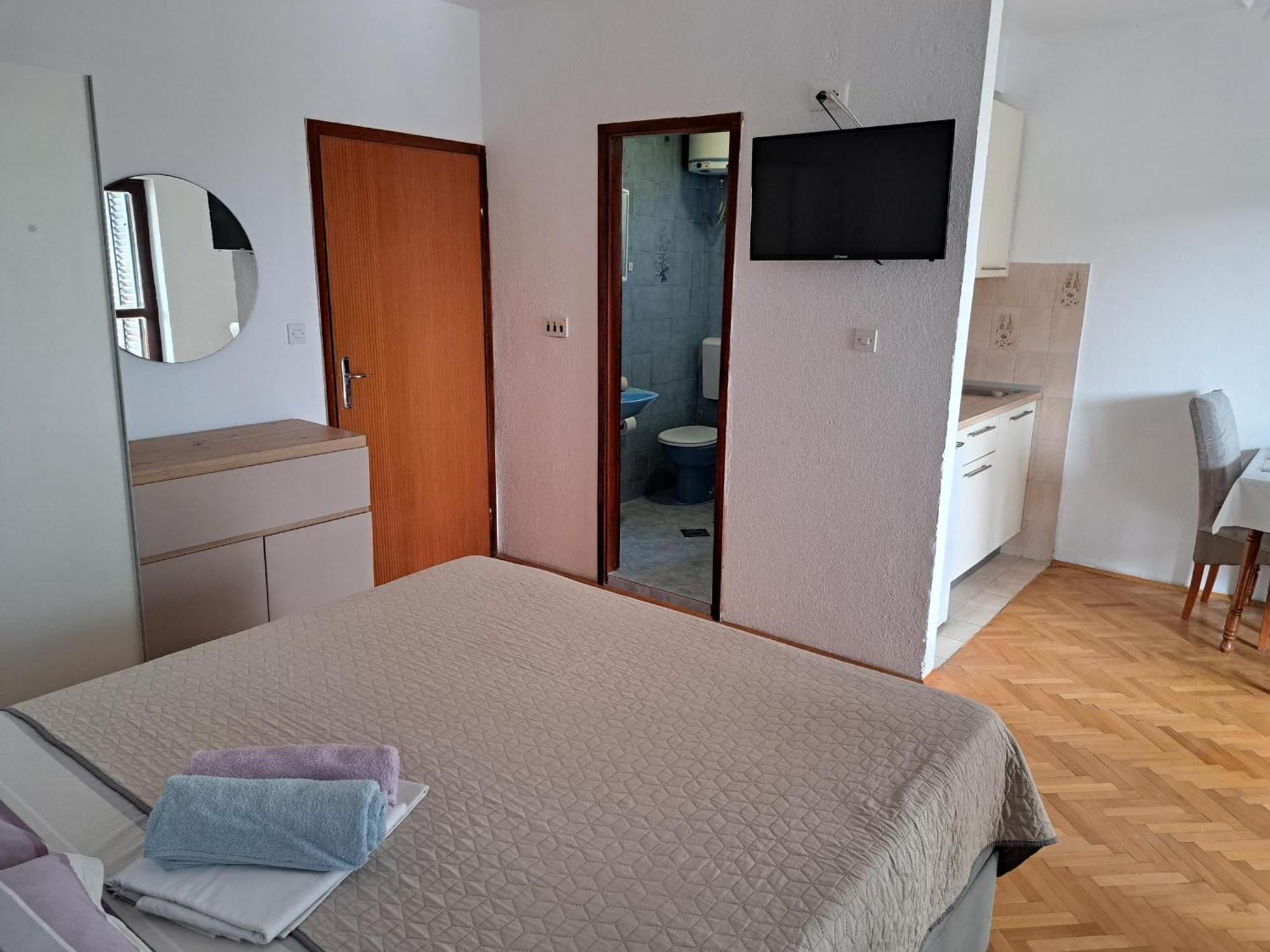 Apartmani R&B Radalj Makarska Kamer foto