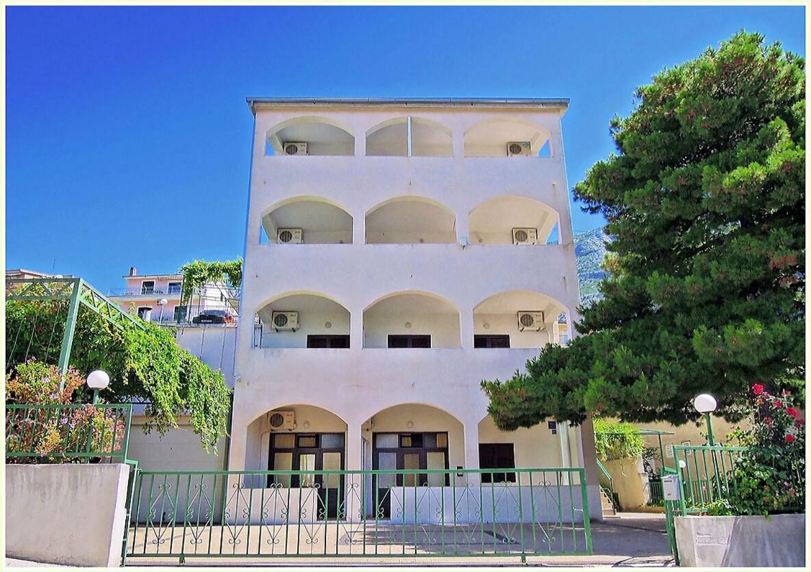 Apartmani R&B Radalj Makarska Buitenkant foto